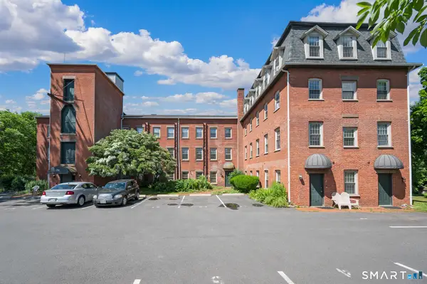 1 Russell Street #22, Middletown, CT 06457