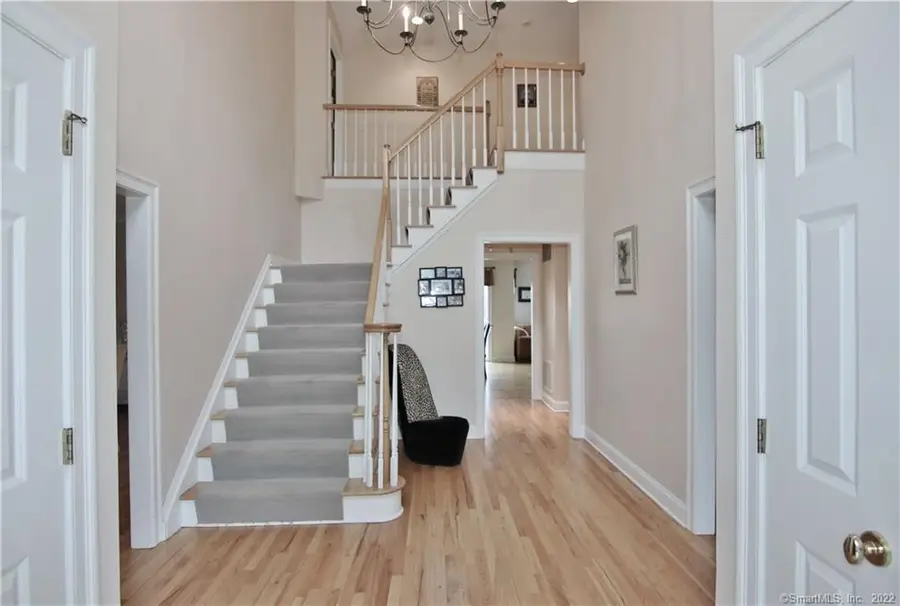 37 West Rock Trail, Stamford, CT 06902 - #3