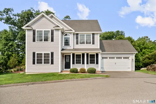 40 Sconset Circle #40, Shelton, CT 06484