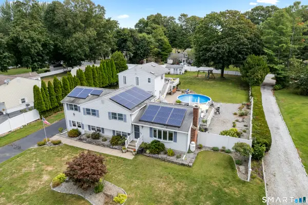 26 Willard Avenue, Old Saybrook, CT 06475