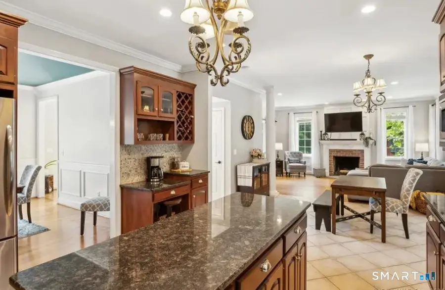 1 Angelas Way, Burlington, CT 06013 - #3