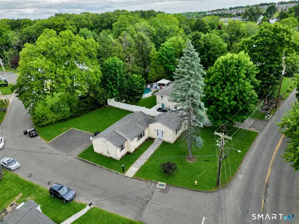 39 Sodom Lane, Derby, CT 06418