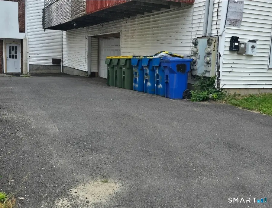 315 Congress Avenue #B, Waterbury, CT 06708 - #2