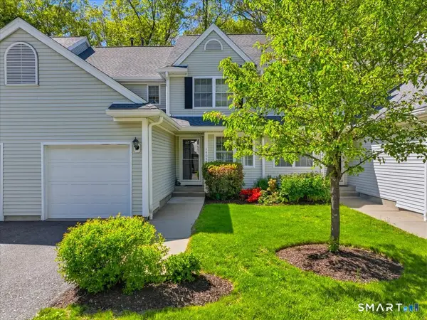 1404 Cypress Drive #1404, Danbury, CT 06811
