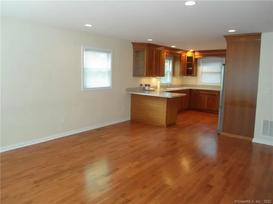 3 Willow Street, Milford, CT 06460 - #3