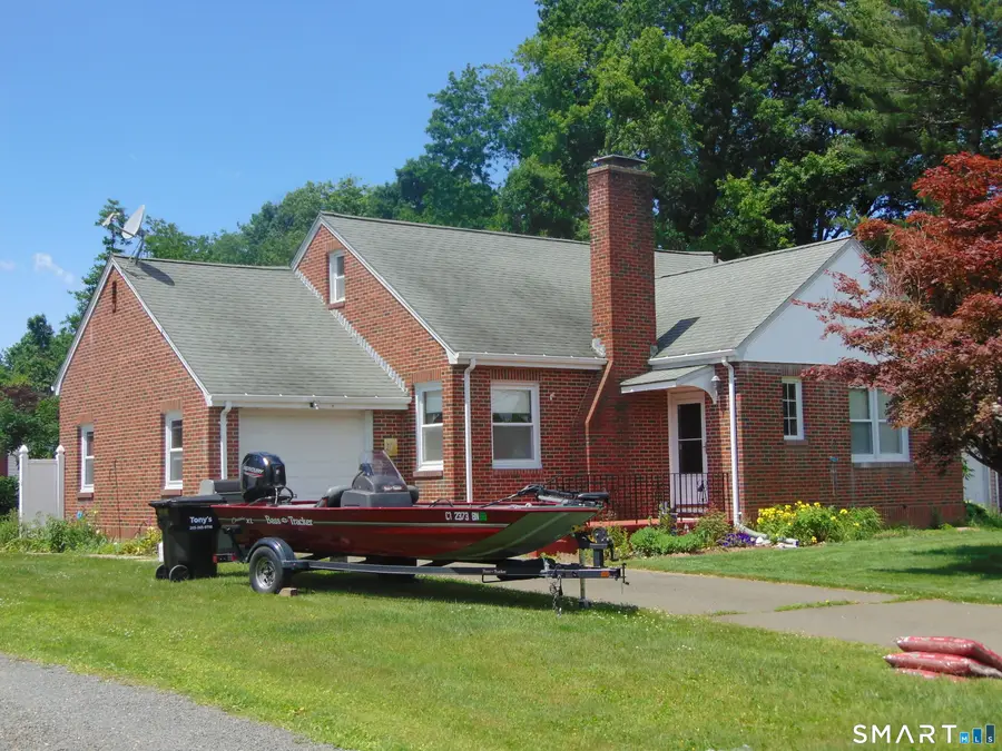 9 Grantham Road, Wallingford, CT 06492 - #3