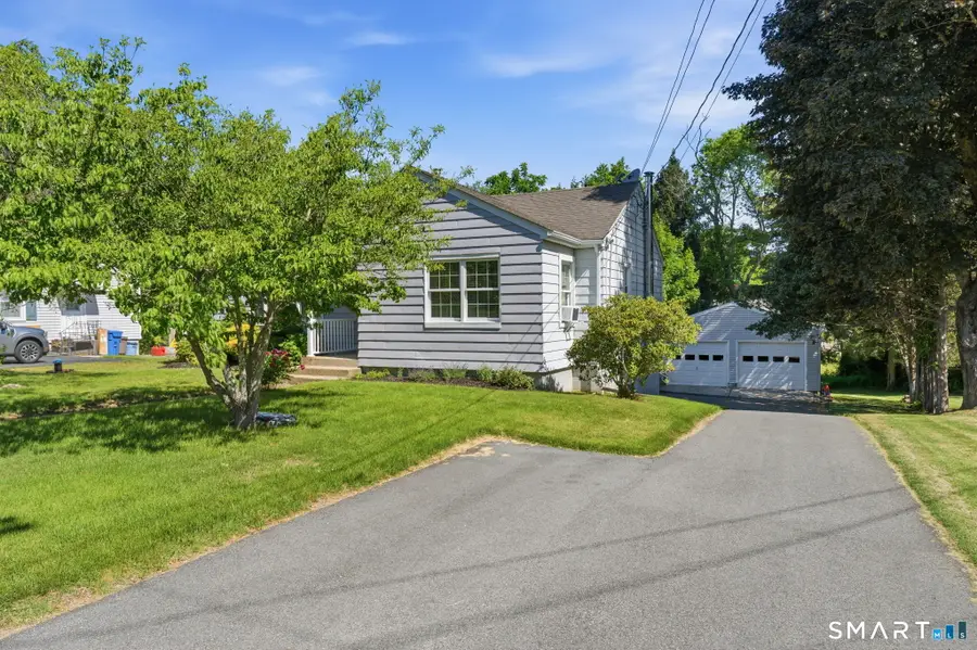 16 Park Avenue, Uncasville, CT 06382 - #2