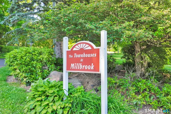 8 Julia Court #8, East Windsor, CT 06016