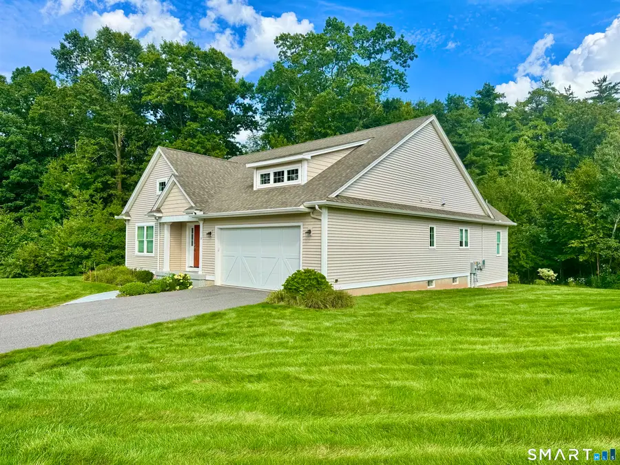 12 Copley Circle #12, Enfield, CT 06082 - #3