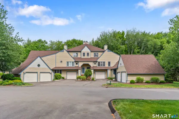 14 L Hermitage Drive #14, Shelton, CT 06484
