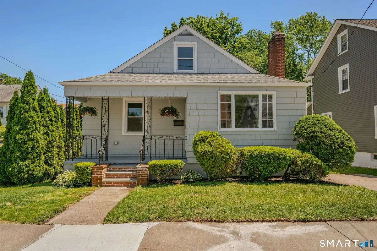 85 Ledyard Street, New London, CT 06320 - #1
