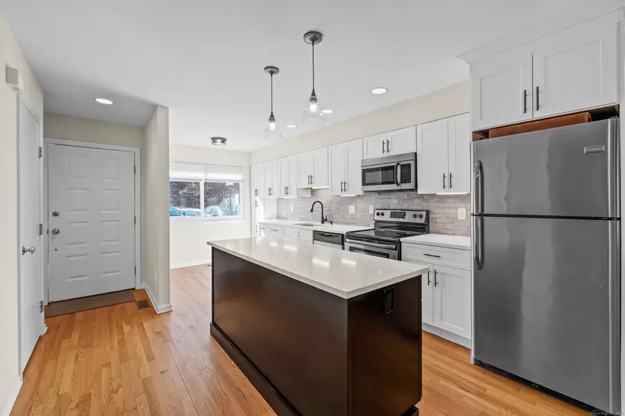 33 Eagle Rock Hill #33, Bethel, CT 06801 - #3
