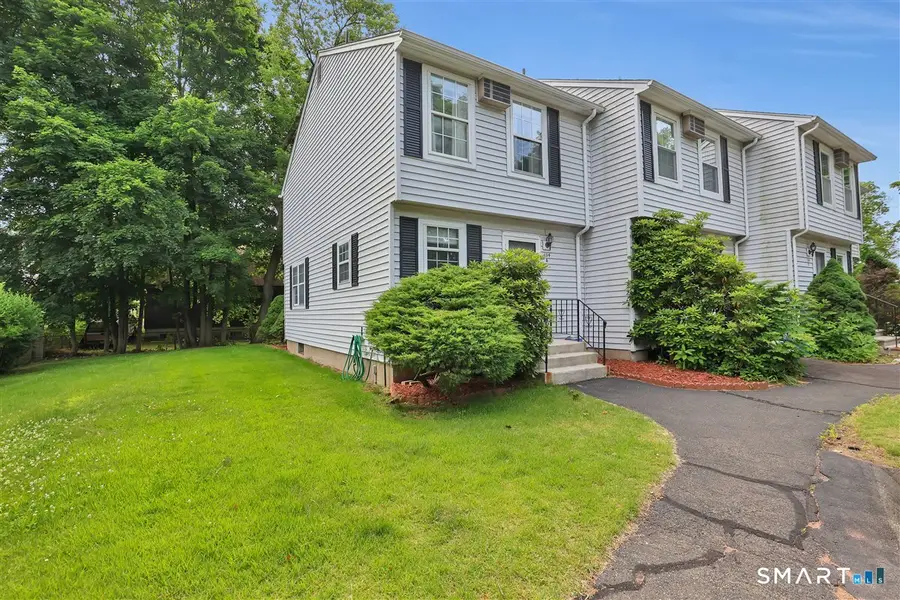 104 Oakland Street #A, Manchester, CT 06042 - #2