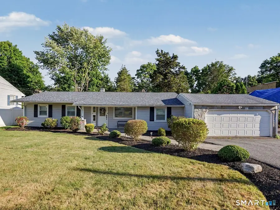 277 Indian Field Road, Bridgeport, CT 06606 - #2