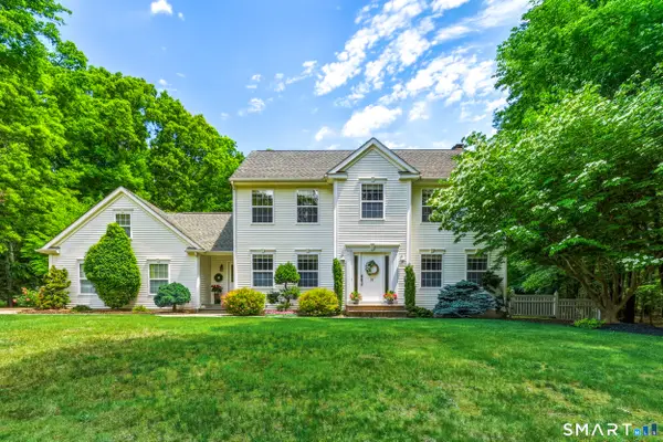 74 Avebury Lane, Tolland, CT 06084