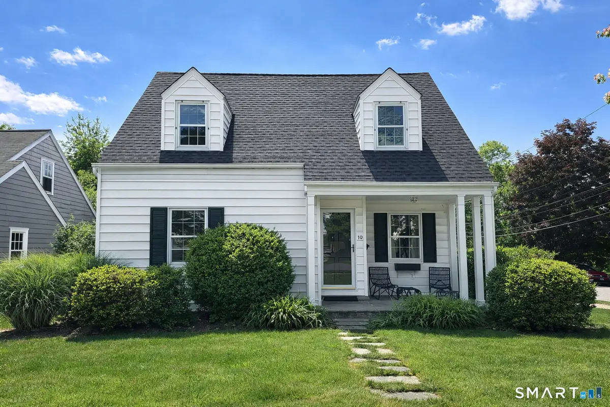 10 Ludlow Manor, Norwalk, CT 06855 - #1