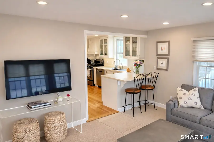 10 Ludlow Manor, Norwalk, CT 06855 - #3