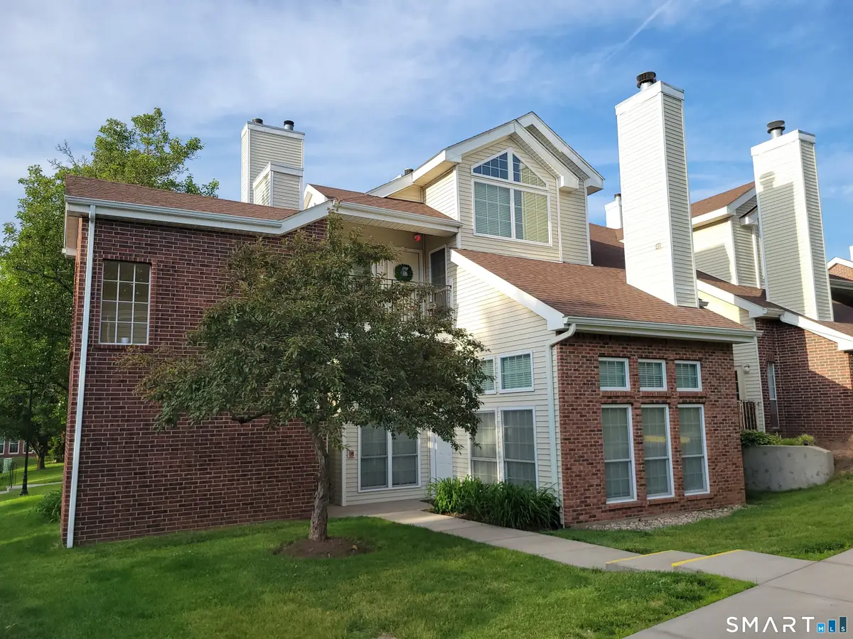 131 Carriage Crossing Lane #131, Middletown, CT 06457 - #1