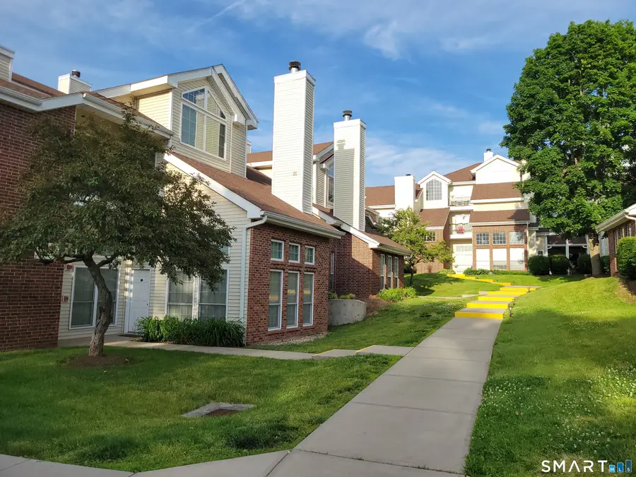 131 Carriage Crossing Lane #131, Middletown, CT 06457 - #2