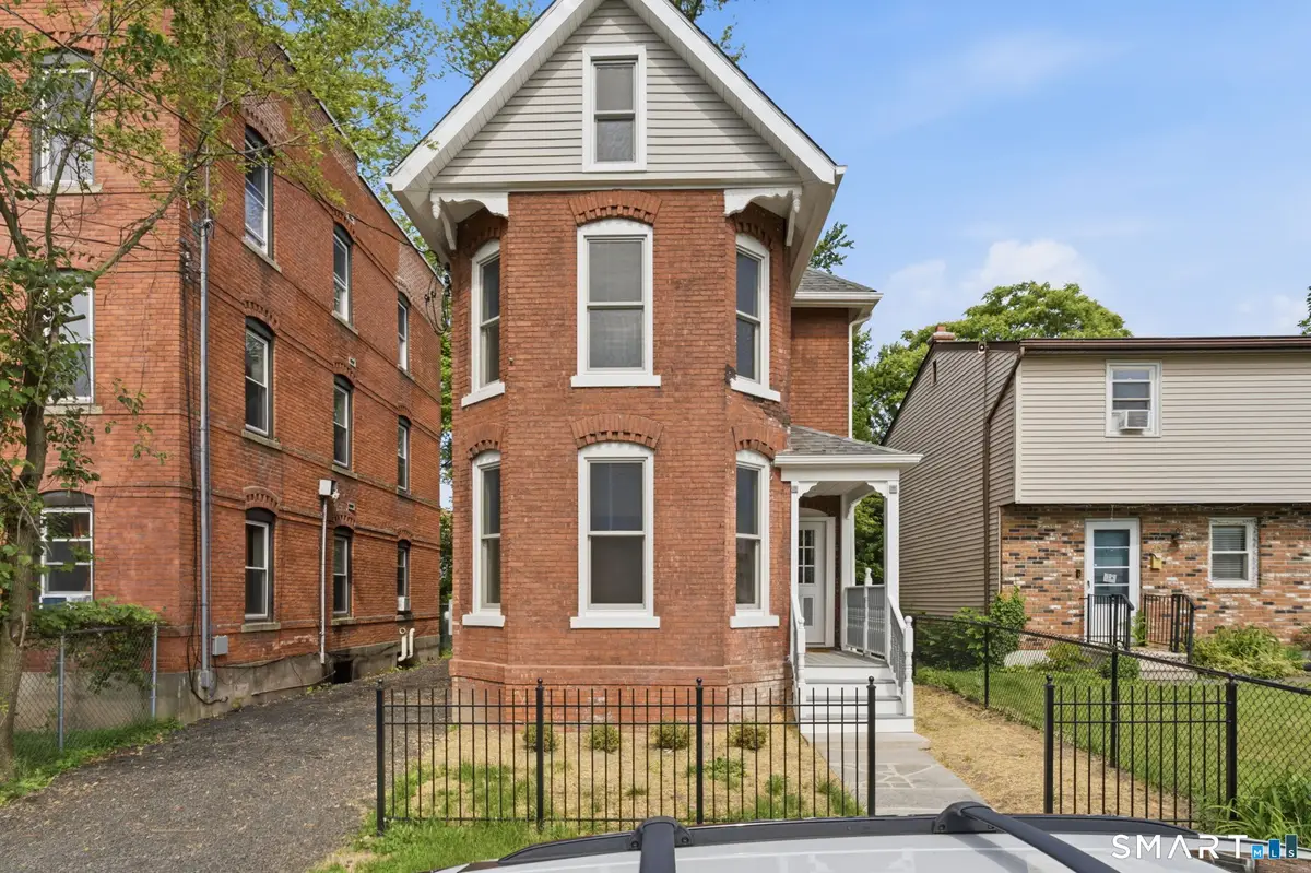 41 Center Street, Hartford, CT 06120 - #1