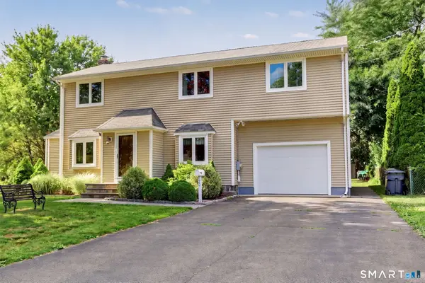 78 Chestnut Hill Road, Trumbull, CT 06611