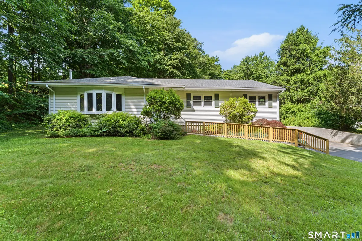 14 Saw Mill Road, Newtown, CT 06470 - #1