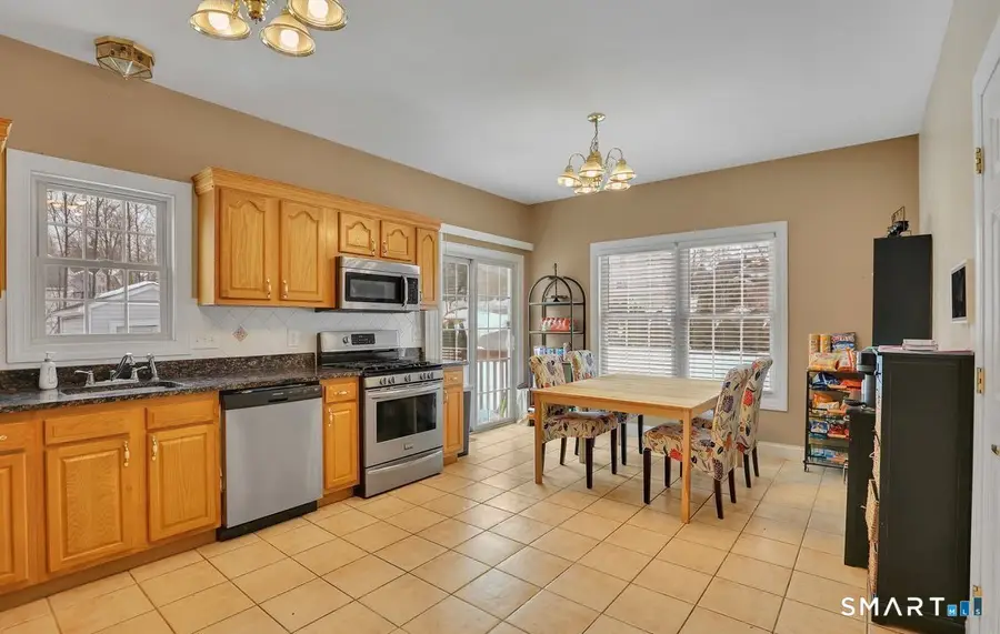 82 Summer Street #B, Southington, CT 06489 - #2