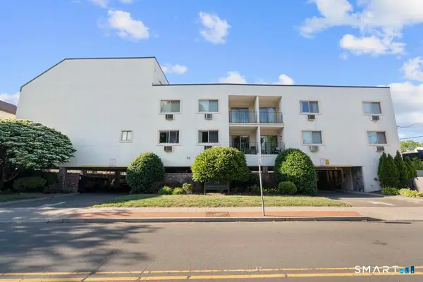34 Crescent Street #1H, Stamford, CT 06906