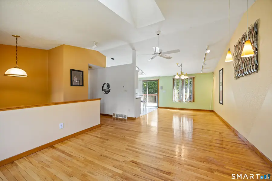 3 Hawley Drive, Ansonia, CT 06401 - #3