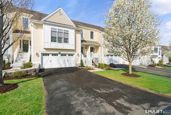 46 Great Heron Lane #46, Brookfield, CT 06804