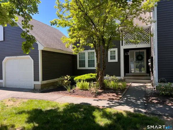 2 Fairmount Lane #2, Granby, CT 06035