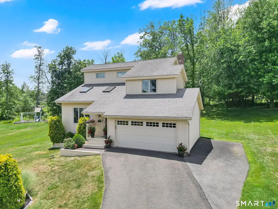 18 Harnish Lane, Wallingford, CT 06492 - #2