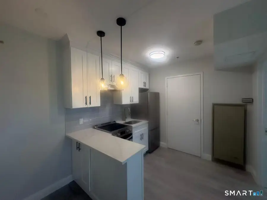59 Courtland Avenue #2T, Stamford, CT 06902 - #3