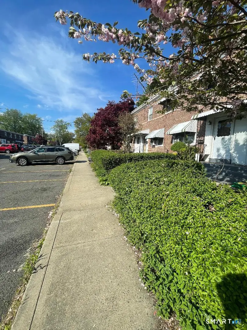 174 Courtd,bld62, Bridgeport Avenue, Bridgeport, CT 06610 - #3