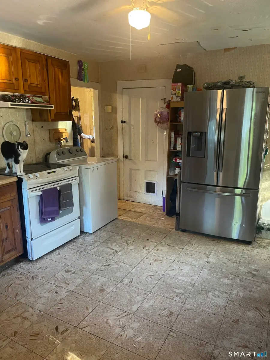 7 Portland Street, Middletown, CT 06457 - #3