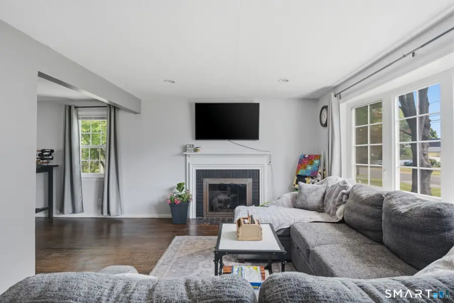 101 Federal Street, West Hartford, CT 06110 - #2