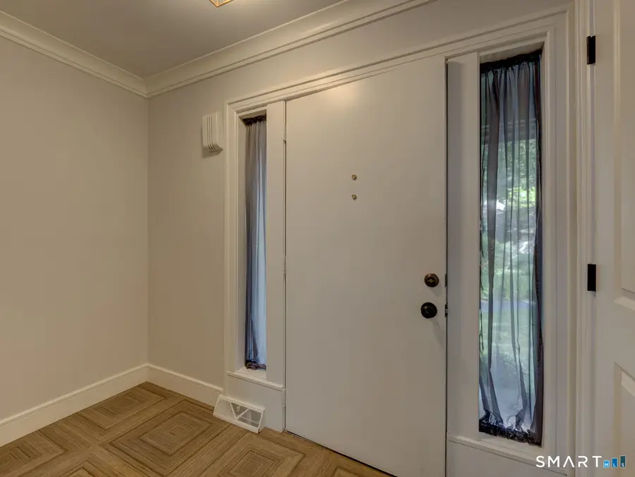 9 Byron Drive #9, Avon, CT 06001 - #3