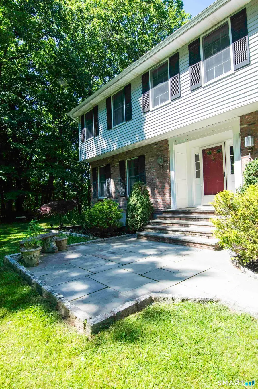 18 Hickory Lane, New Fairfield, CT 06812 - #3
