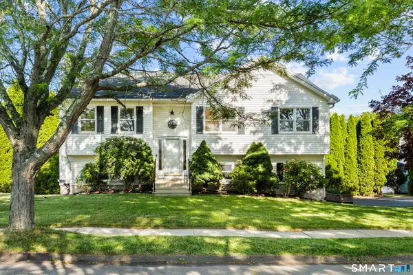 39 Joseph Lane, Hamden, CT 06514