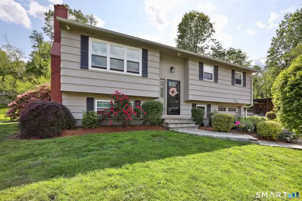 1 Parkwood Terrace Drive, Danbury, CT 06811