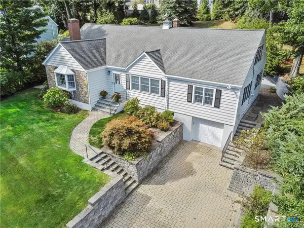 13 Hickory Drive, Greenwich, CT 06831