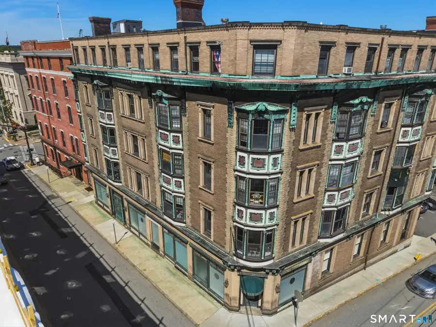 35 Union Street, New London, CT 06320 - #2