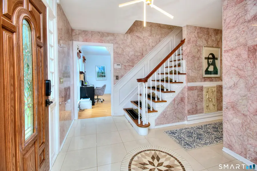 220 Stonewall Lane, Fairfield, CT 06824 - #3