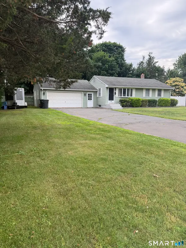 195 Sun Valley Drive, Southington, CT 06489