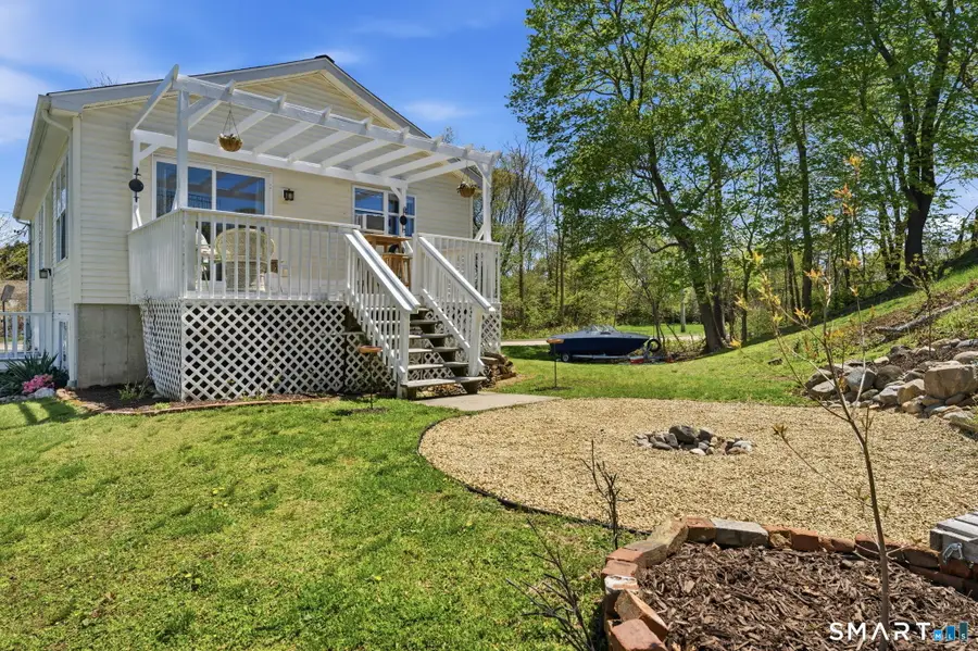 21 Chase Street, Pawcatuck, CT 06379 - #2