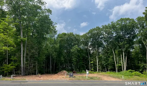 124 Hollister Drive, Avon, CT 06001