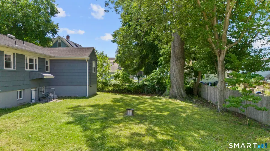 166 Collis Street, West Haven, CT 06516 - #3