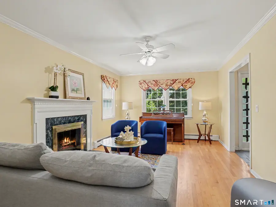 2435 Boston Post Road, Darien, CT 06820 - #3