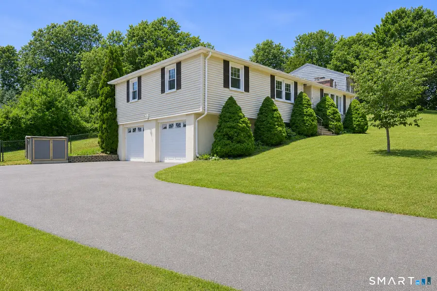 4 Pierson Drive, West Haven, CT 06516 - #2