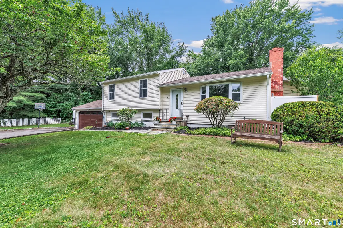 17 Woodlawn Road, Monroe, CT 06468 - #1